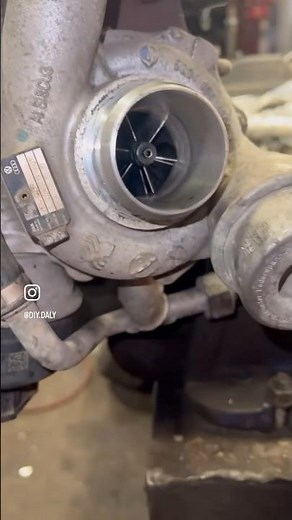 VW Transporter T6 twin turbo replacement #vw #vag #transportert6 #twinturbo #vwtransporter
