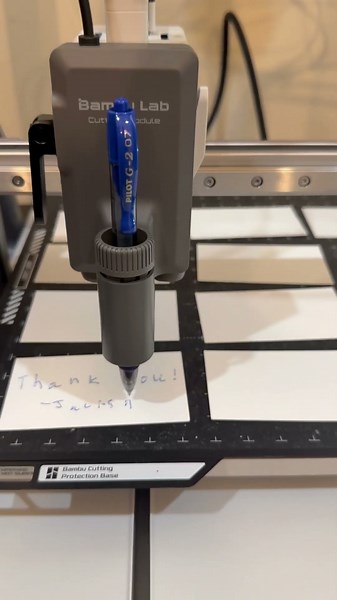✍️ Here’s how I personalize my business cards with a 3D printer #3dprinting #bambulab
