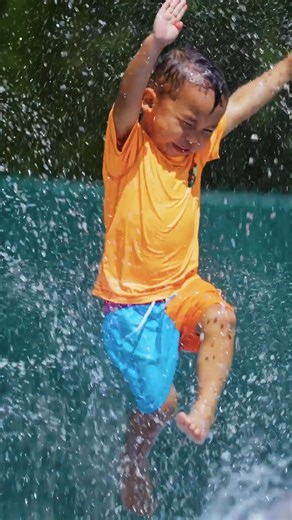 The World’s Best Family Park has 30+ rides & attractions like the new Daniel Tiger stage show. Plus a whole year of events. | Dutch Wonderland | Facebook