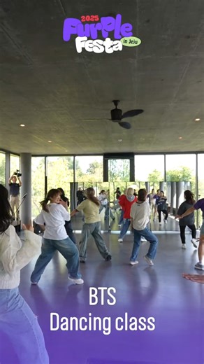 [Purple Festa in Jeju] Learn BTS Choreography in Jeju!