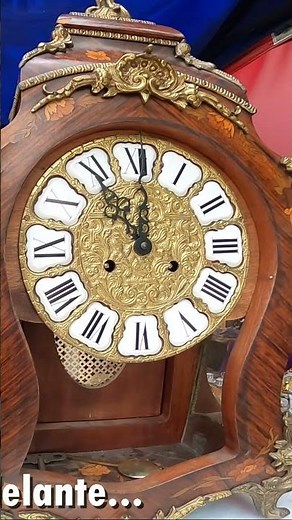 This is what it looks like: the most BEAUTIFUL FURNITURE in Mexico Guadalajara Antiques Market