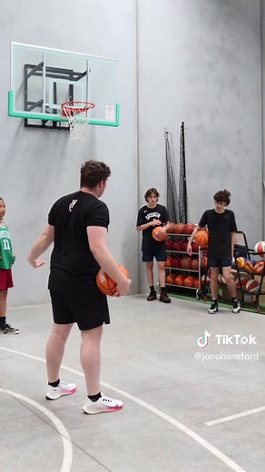 Improving Basketball Footwork: The Importance of the Catch Step