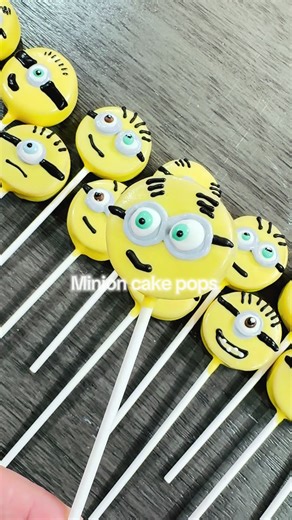 Minion cake pops were for content & to love away to some friends ! They were rated a 100/10, I’ll take it ! #cakepops #minion #content #bakersoftiktok