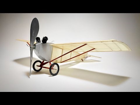Start to finish peanut scale Huntigton H12 - rubber power model airplane