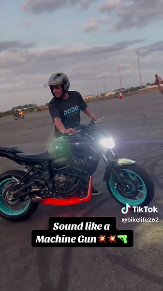 Yamaha MT-07 Machine Gun Sound | Exploring the Powerful Roar