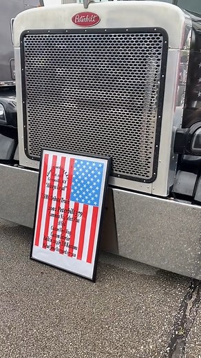 12K views · 475 reactions | Awesome truck. #largecarsandguitars #tonyjusticemusic #fyp #truckersoftiktok #truckerlife #truckshow | Truck & Trucker | Facebook