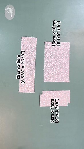 Quick and easy sewing tips / double zipper clutch wallet #sewingtutorial #reels #diywallet #fabricwallet #bagmaker #tendersmilehandmae Finished size : 20cm(W) x 13cm(H) Materials Outer layer 22cm x 6cm 1 5cm x 11cm 1 16cm x 10cm 1 22cm x 15cm 1 Lining 16cm x 22cm 1 22cm x 15cm 2 22cm x 20cm 2 zipper 16cm, 22cm | Tendersmile handmade