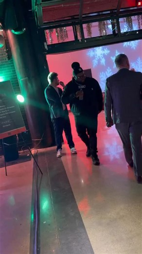 Frank lee on Instagram: "SHOULD I DO STORY VOICE OVERS 😭🤣"