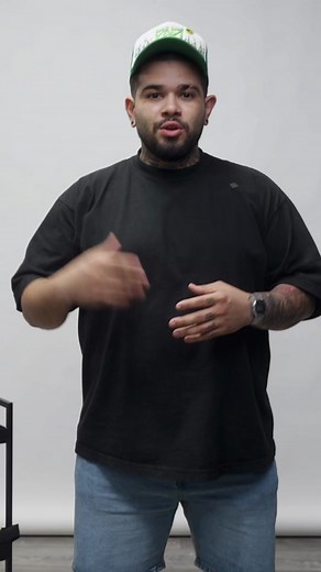 💫Unveil the secret to perfect hair! Explore the power of our @lv3pro Light Hold Styling Powder. 📹watch @papiblendzz in action, demonstrating how to create versatile looks with this revolutionary product. 👩‍🦱👨‍🦱 Aim for a sleek, polished finish or a natural, texturized style - the choice is yours! 🚀 Dive in, and embrace the endless possibilities of hairstyling today at Lv3.com or Amazon #lv3pro #teamlv3 #stylingpowder #hairstyle #haircut