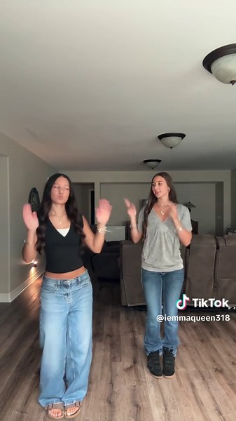 BFF Dance Challenge: Fun Moves with Friends