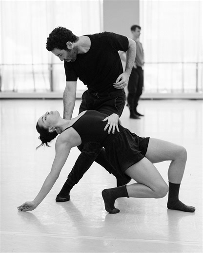 Hailed the ‘It’ choreographers by The New York Times, don't miss this landmark work from Bobbi Jene Smith and Or Schraiber. The highly anticipated world premiere of #ProcessionNBC, onstage November 1 – 8 > https://bit.ly/42Laf1s | The National Ballet of Canada
