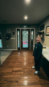 6 7 | Colt Montgomery