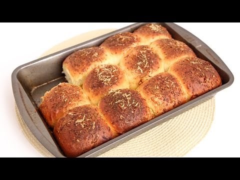 Cheesy Garlic Dinner Rolls Recipe - Laura Vitale - Laura in the Kitchen Episode 744
