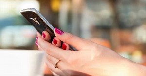 'Make in India' hub Noida to churn over 30 crore mobiles in 5 years