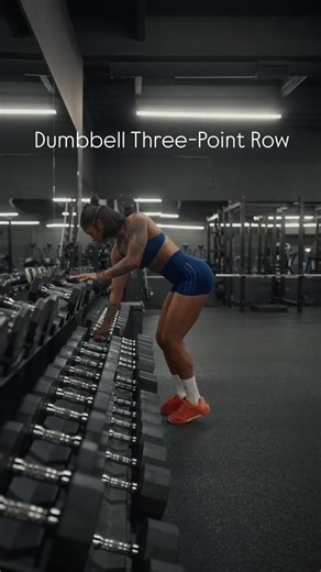 Want upper body strength without shoulder pain? ✅ Train smart: better setup, better reps, better results. 👉 Full 12-Week Program 🔗 in bio. My program shows you step-by-step. #upperbodyworkout #shoulderhealth #strengthtraining #womensfitness #fitnesstips