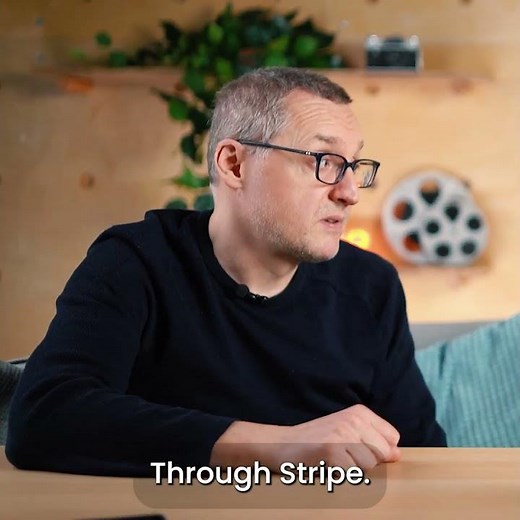 Share Your Knowledge & Make Money with Paid Webinars