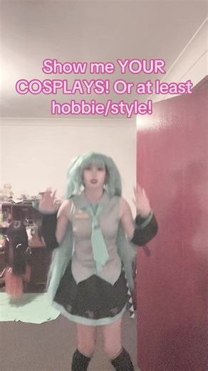 HAHA SHOW ME…#vocaloid #hatsunemiku #fish.