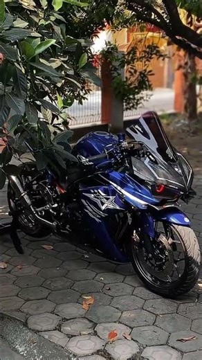 Yamaha R25 #yamaha #r25 #bike #motorcycle #rider #club