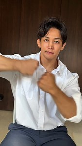 16K views · 2.8K reactions | 3 hand exercise‼️ . . #exercise #おすすめ #バズる #筋肉 #筋トレ #posing #thankyou #ryoya #Recommended #Topic #Motivation #physique #Muscle #fitness #training #bodybuilding #workout #ClassicPhysique | Ryoya | Facebook