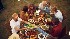 7.3K views · 15 reactions | 10 alternatives to an expensive night out with friends: Hawaiʻi budgets. https://tinyurl.com/yedfub58 | KHON2 News | Facebook