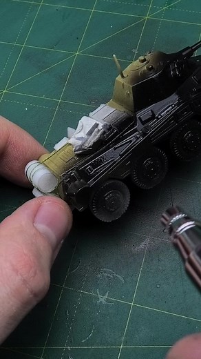 Assembling and Painting the Sd.Kfz. 234/2 'Puma' Model