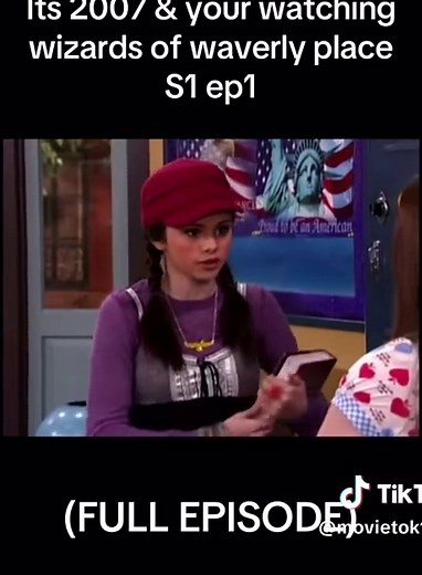 Wizards of waverly place S1 E1: Crazy 10 minute sale 💵 Full episode. #selenagomez #wizardsofwaverlyplace #nostalgia #fyp #disneychannel