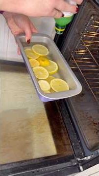cleaning the filthy neglected oven with all natural products #cleaning #ovencleaning #cleaninghacks