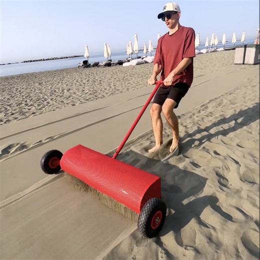 4.5M views · 25K reactions | Red Machine Sifting Sand  | 5-Minute Crafts | Facebook