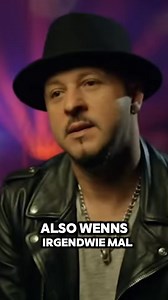 84K views · 465 reactions | Gechillten Flug ins neue Jahr wünschen euch Udo, der Vampir, Candy Jane, Gerhard Gösebrecht, und der ganze durchgeknallte Panikzirkus ❤️‍❤️‍❤️‍❤️‍ | Udo Lindenberg | Facebook