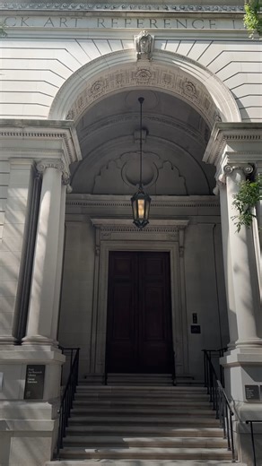 📚 The Frick Art Research Library is back! Reopened since April, the newly restored historic space features enhanced resources for art lovers, students, and researchers alike. Joey Vincennie, Reference Lead Librarian, introduces the library's many rich offerings and explains what has made it one of the world's top art history research centers, serving scholars and members of the public for generations. Stop by, settle in, and see what’s new! 🗓️ Open Monday to Friday, 10:30 a.m. to 5:30 p.m. 🚪 