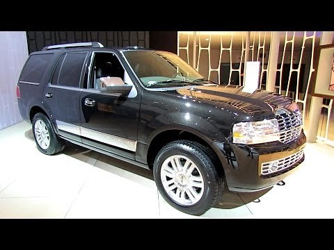 2014 Lincoln Navigator - Exterior and Interior Walkaround - 2014 Detroit Auto Show