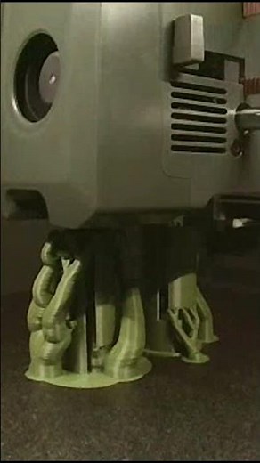 How Does a 3D Printer Build Cool Stuff?