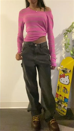 🤝🏾🤝🏾 #outfitinspo #outfitideas #ootd #outfitinspiration #docmartens #fashion #trending