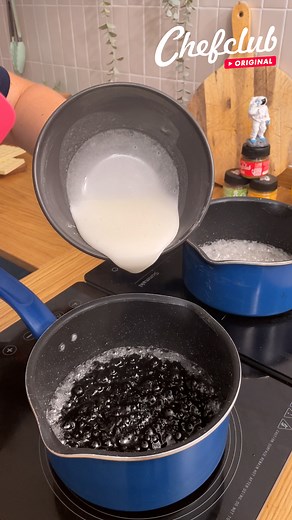 32K views · 30 reactions | Fly Me To The Moon Cake! Shoot for the moon with this recipe  | Chefclub GruB | Facebook