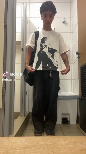 pirresz (@pirresz) - Estilo Baggy: A Nova Moda Masculina