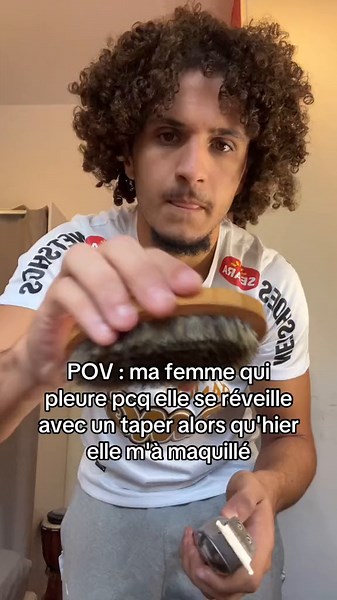 Pourquoi elle pleure après la coupe de cheveux ?