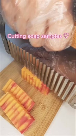 Is it really #coldprocesssoap #cuttingsoap #soapsamples #samplesoap #naturalsoap #soaptok #skincaresamples #dessertsoap #thatsenoughslices #foodsoap | velet.soaps