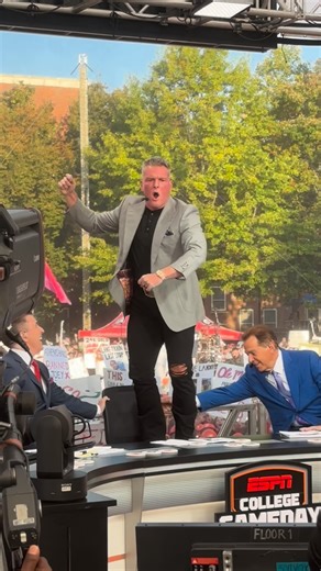 Bulldawg Illustrated on Instagram: "Pat McAfee CALLS THE DAWGS #GoDawgs #GeorgiaFootball #CollegeGameday #PatMcAfee"