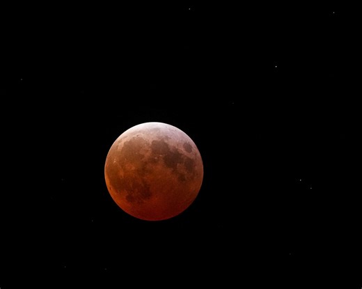 Total lunar eclipse will be seen from Austin. Here's what time