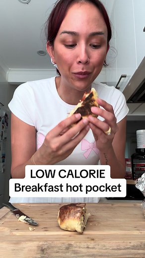 Quick and Easy Low-Calorie Breakfast Hot Pockets Recipe