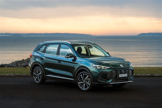 MG ZS Hybrid  Essence 2025 review: snapshot – Toyota Corolla Cross, Hyundai Kona hybrid rival steps up