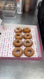 The special mix box of 8 donuts you didn’t know you needed… but now you definitely do. Soft, fluffy, freshly made, and packed with all the flavors — because choosing just one is impossible 🤤 We open at 2PM Www.loveyumyum.co.uk #donuts #donutlover #yumyum #sweettooth #dessertlover #donutbox #treatyourself #Foodie #FoodTok #tiktokfood #desserttok #instafood #freshdonuts #sweettreats #bakerylove | Yum Yum Hartlepool