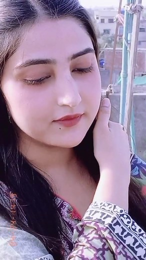 Stylish Outdoor Fashion with Floral and Geometric Designs