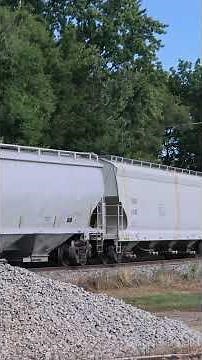 Train vs. Curve: The Paris IL Showdown