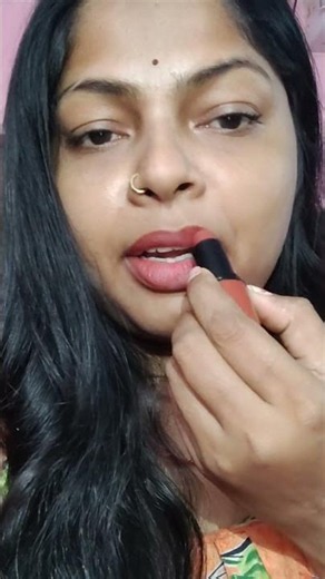 oml Vs 5ml lipstick hack 😍#lipsticktutorial #lipstickhacks #youtubeshorts #ytshorts #trending