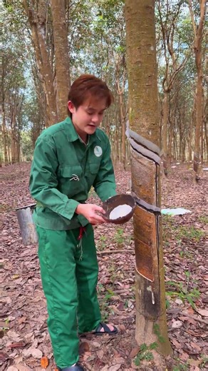 I do all kinds of jobs, I dance to all kinds of music #truongvinh #shorts