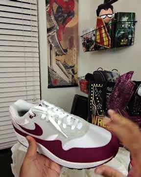 Collection Corner Quick Review - Nike Air Max 1 '87 Stranger Things