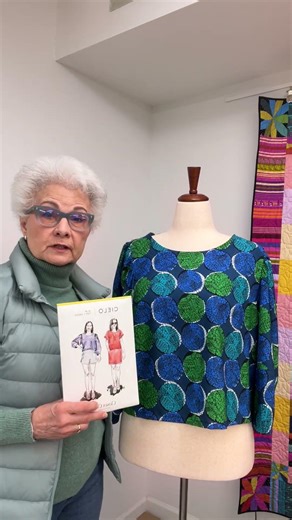 The Cielo Top by Tessuti, our new Project for Beg. Sewing II #quilting #ussewtips #versatilesewin