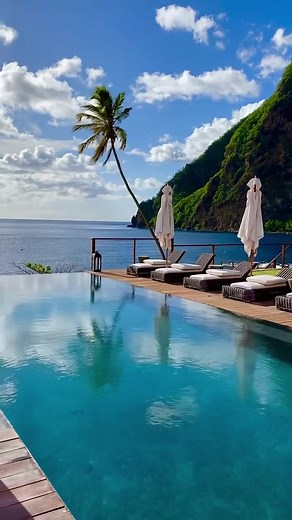 Luxury Sugar Beach Resort in St Lucia - Viceroy Resorts