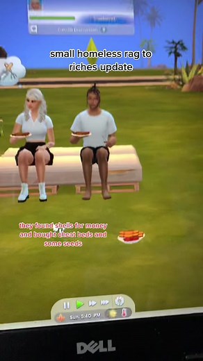 Homeless Besties in Sims 4: Rags to Riches Challenge